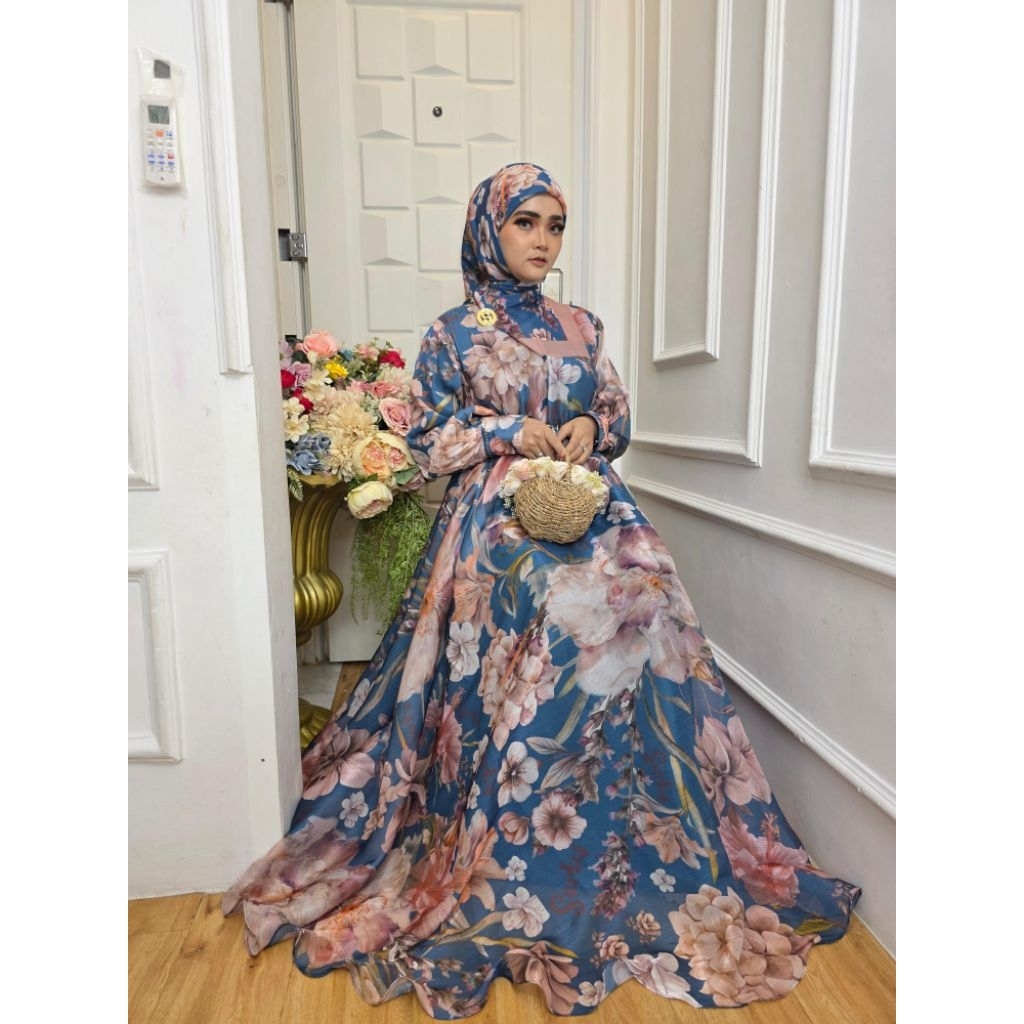 KHAYYATH series by Sarkis