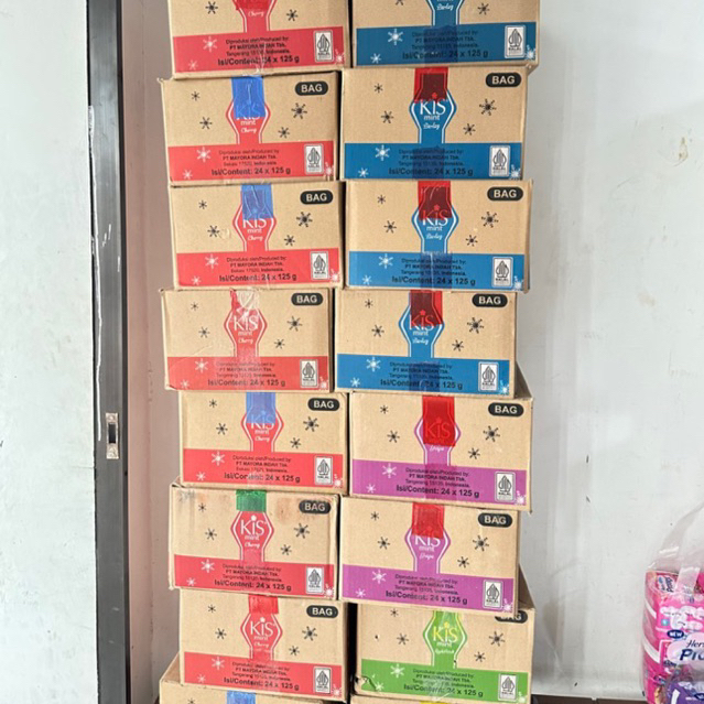 1karton PERMEN KIS isi 24zak x 25g / PROMO PERMEN KIS