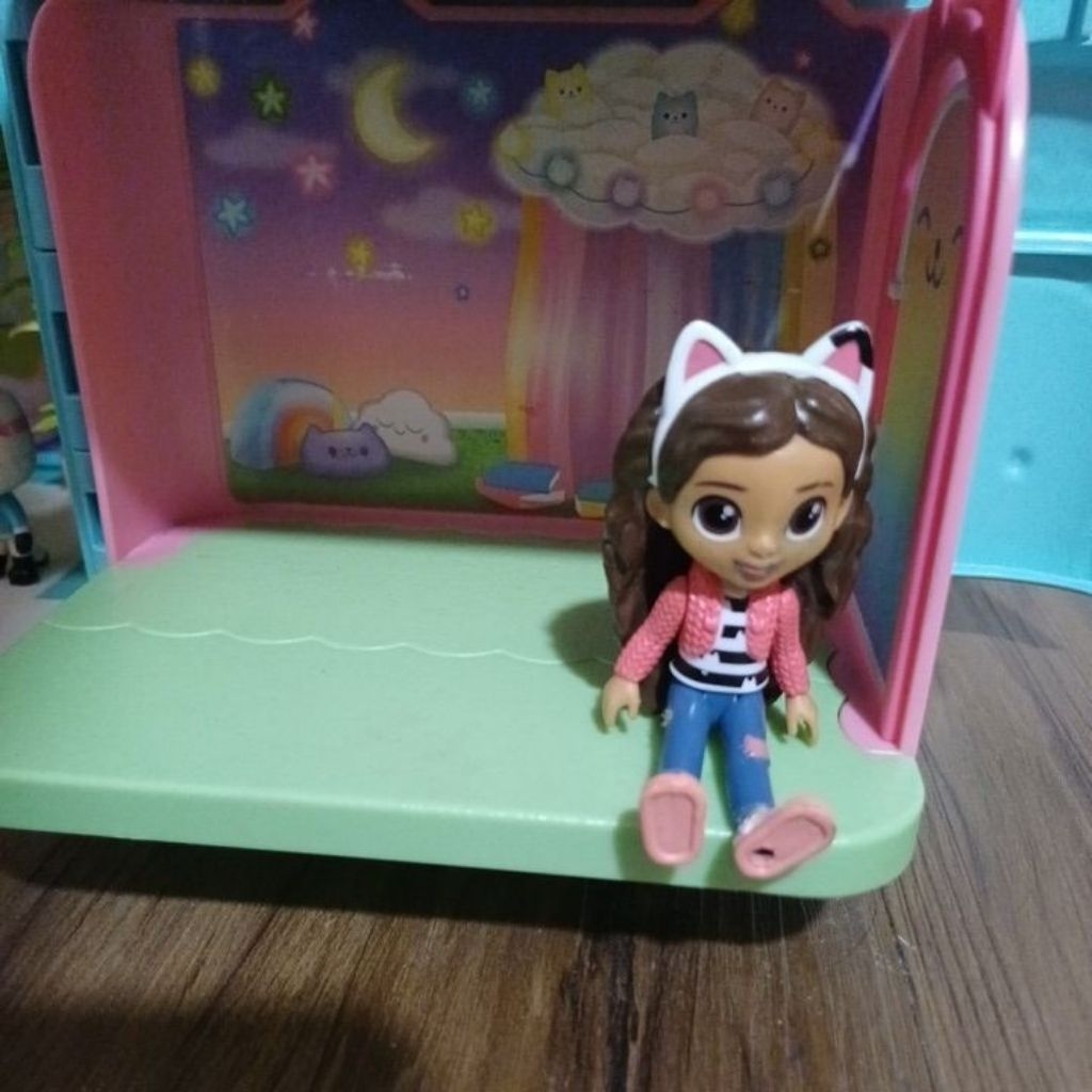 gabby dan room gabby