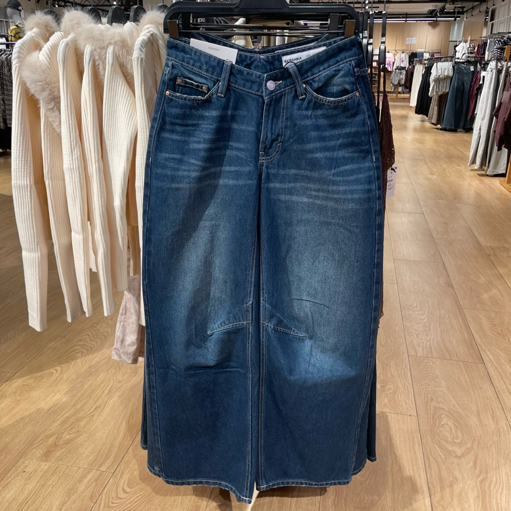 Jeans Slouchy BERSHKA Women Jastip (jasa titip)