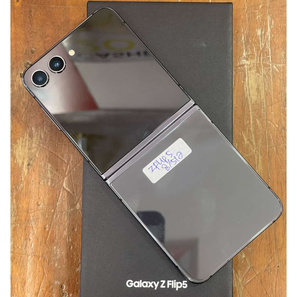 Hp Second SAMSUNG Z Flip 5 5G 8GB/512GB Fullset
