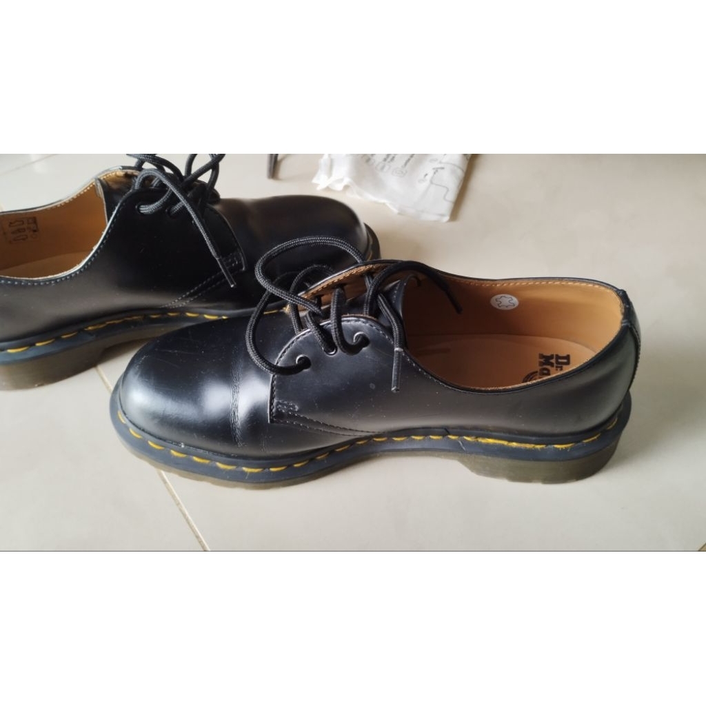 Docmart 1461 black smooth
