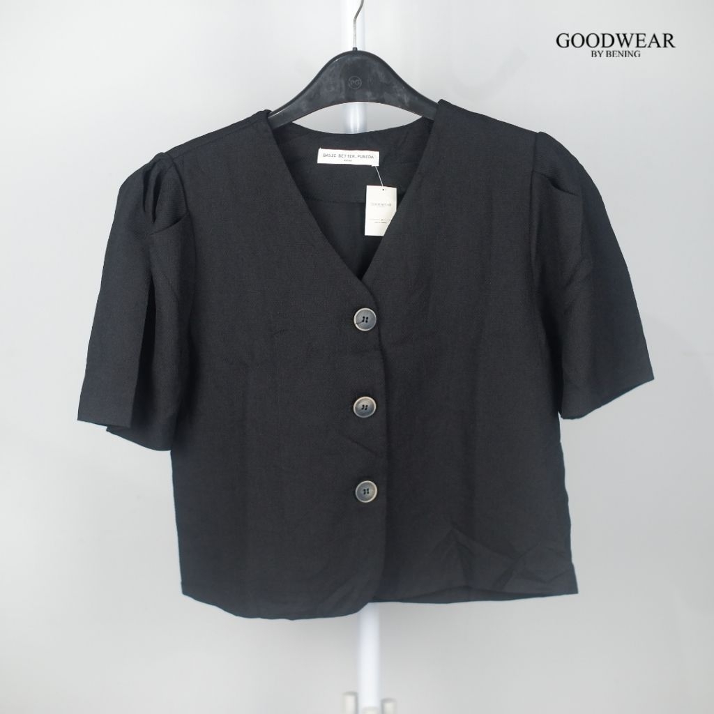 Blazer Hitam Crop - Lengan Pendek