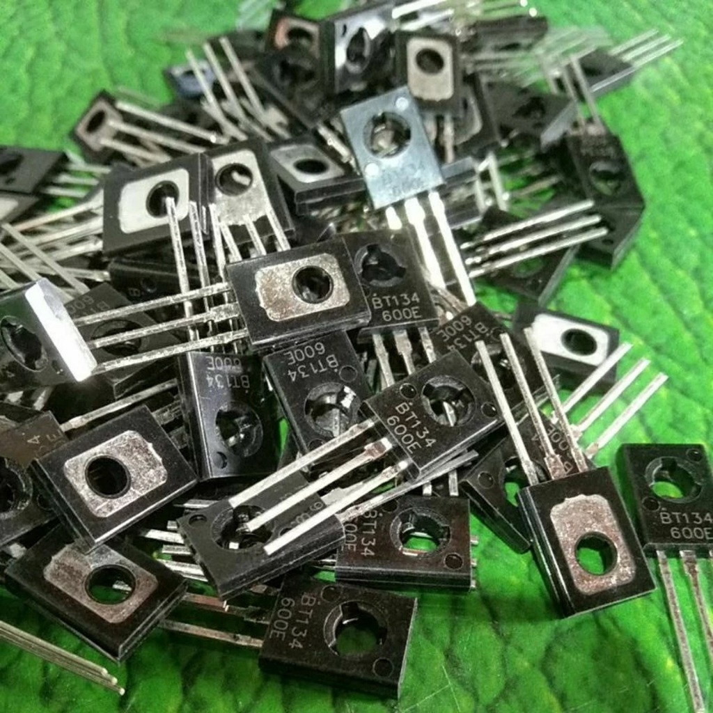 Pangestu Sparepart - TRIAC BT134-600D TO-126 BT134-600E TO126 600V 4A Triacs Rel TRIAC Baru