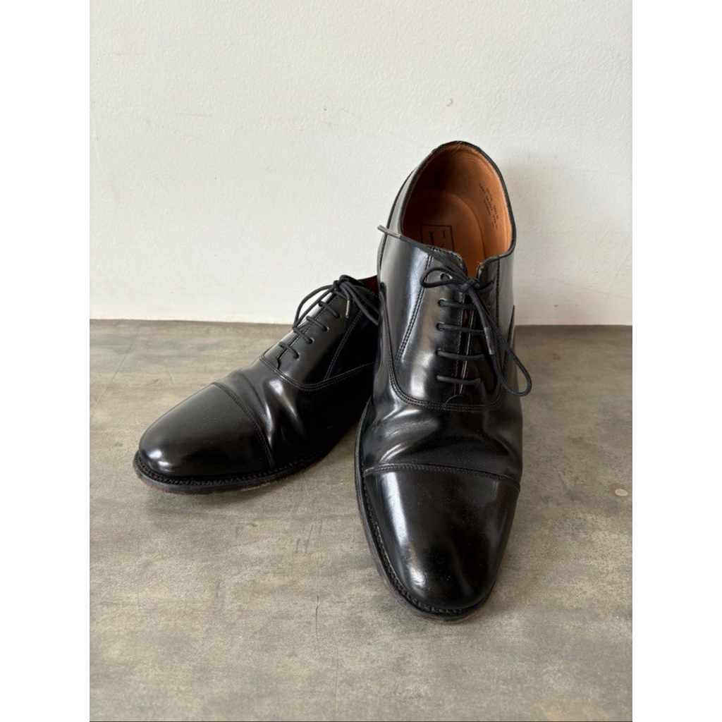 loake oxford shoes
