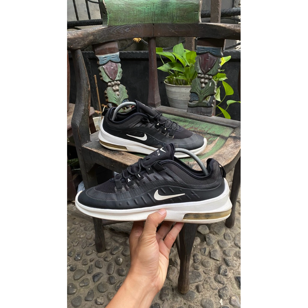 Nike air max axis
