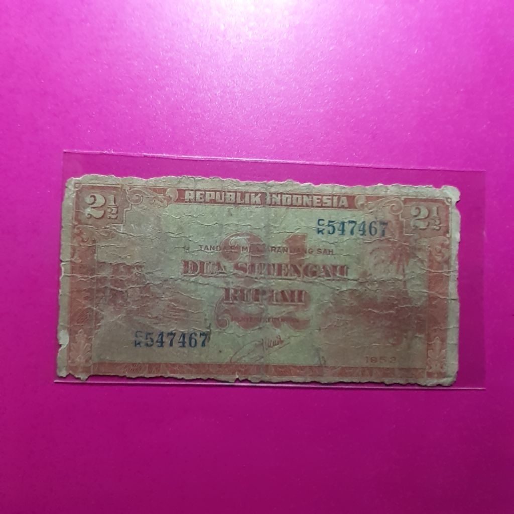 uang kuno 2,5 rupiah pemandangan