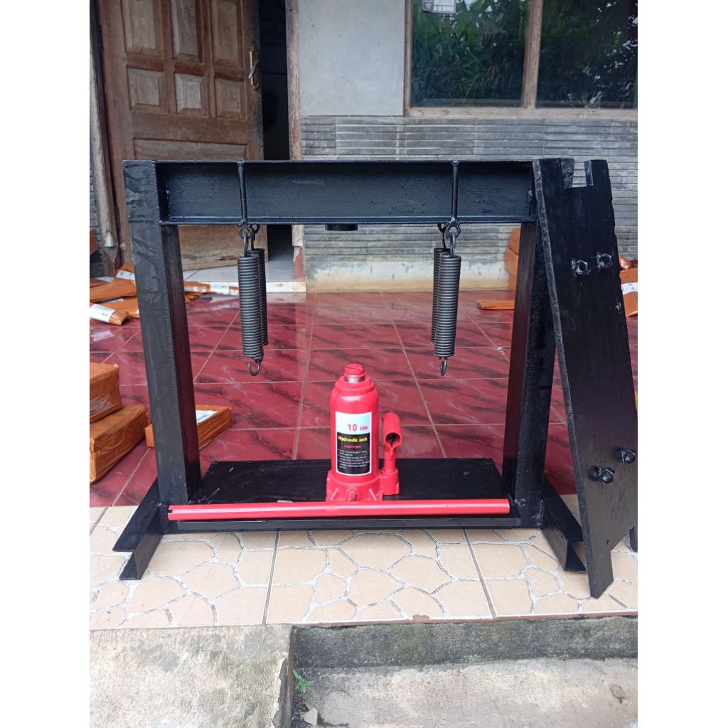 Rangka+Dongkrak Pres Plat Nomer Mobil dan Motor Kapsitas 10 Ton