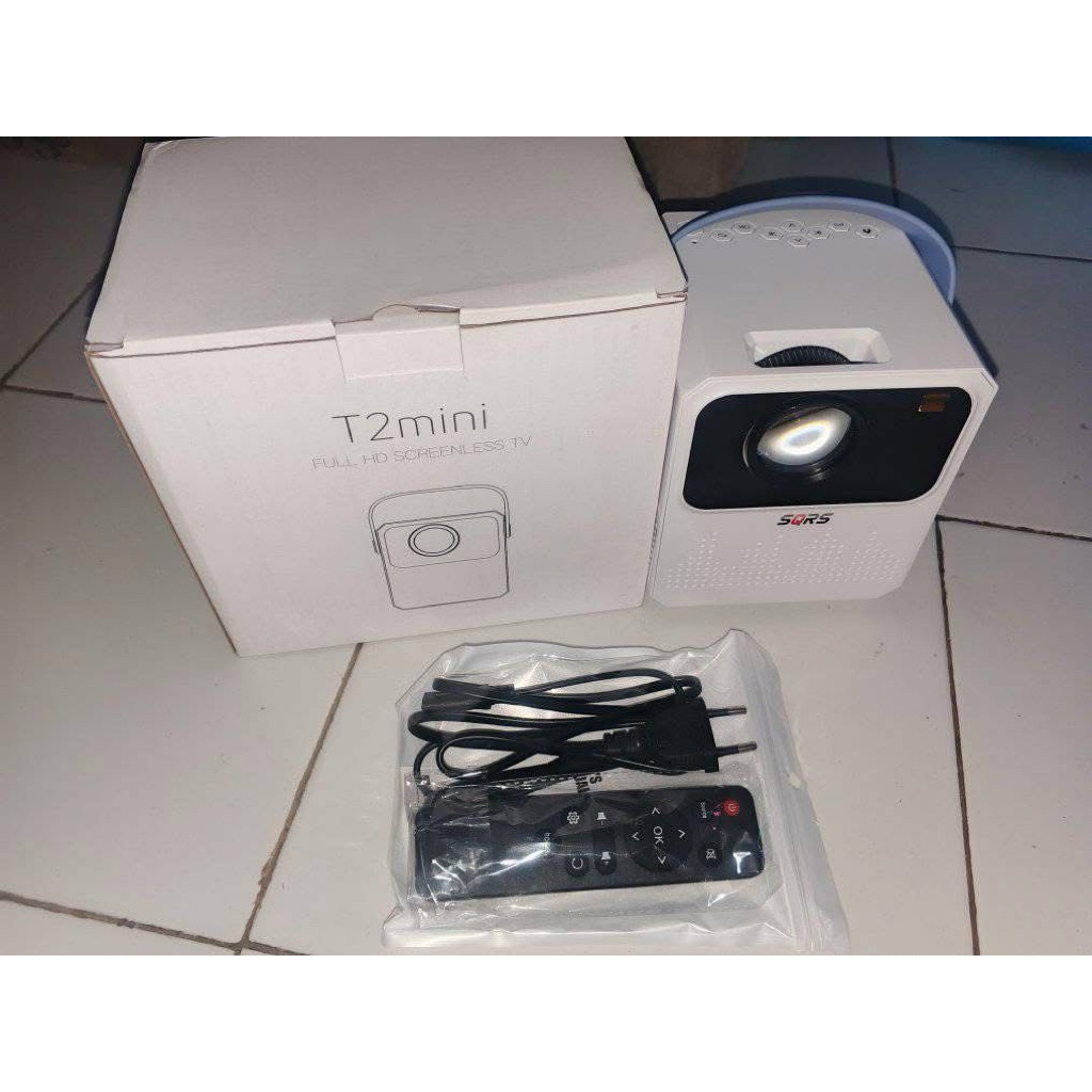 PROMO Proyektor Mini T2 – Full HD Screenless TV + Remote