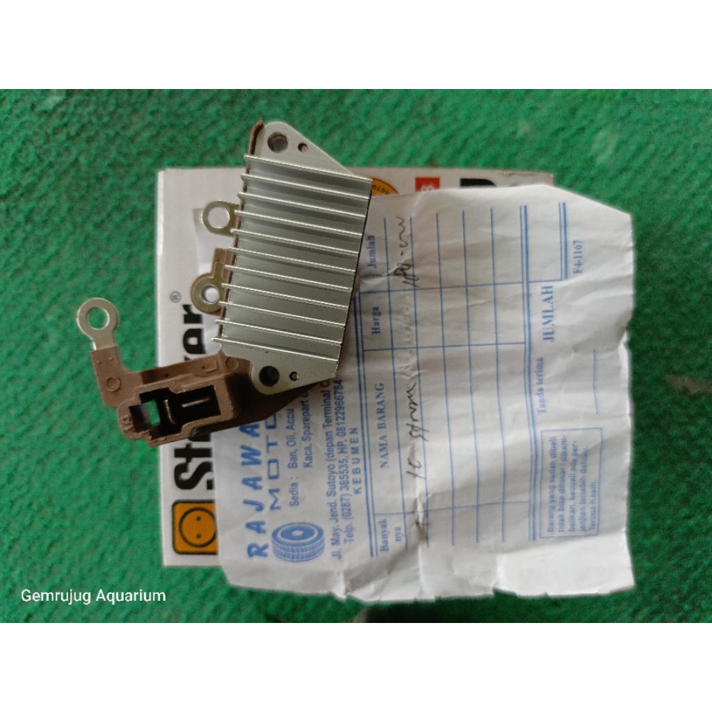 IC REGULATOR carry/kijang dll