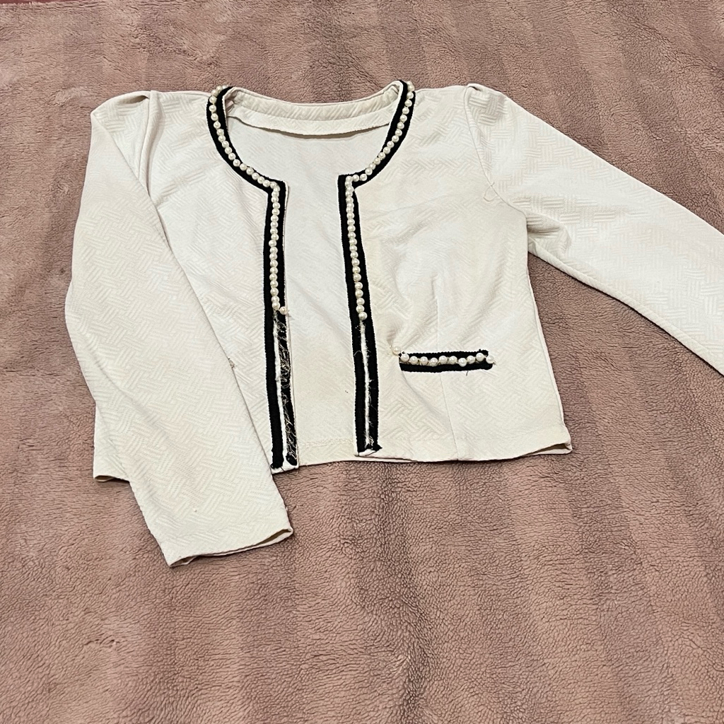 Baju pakaian wanita atasan blouse outer putih polos