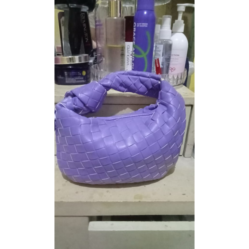 Preloved//TasBotegAnyam//ImportBrand