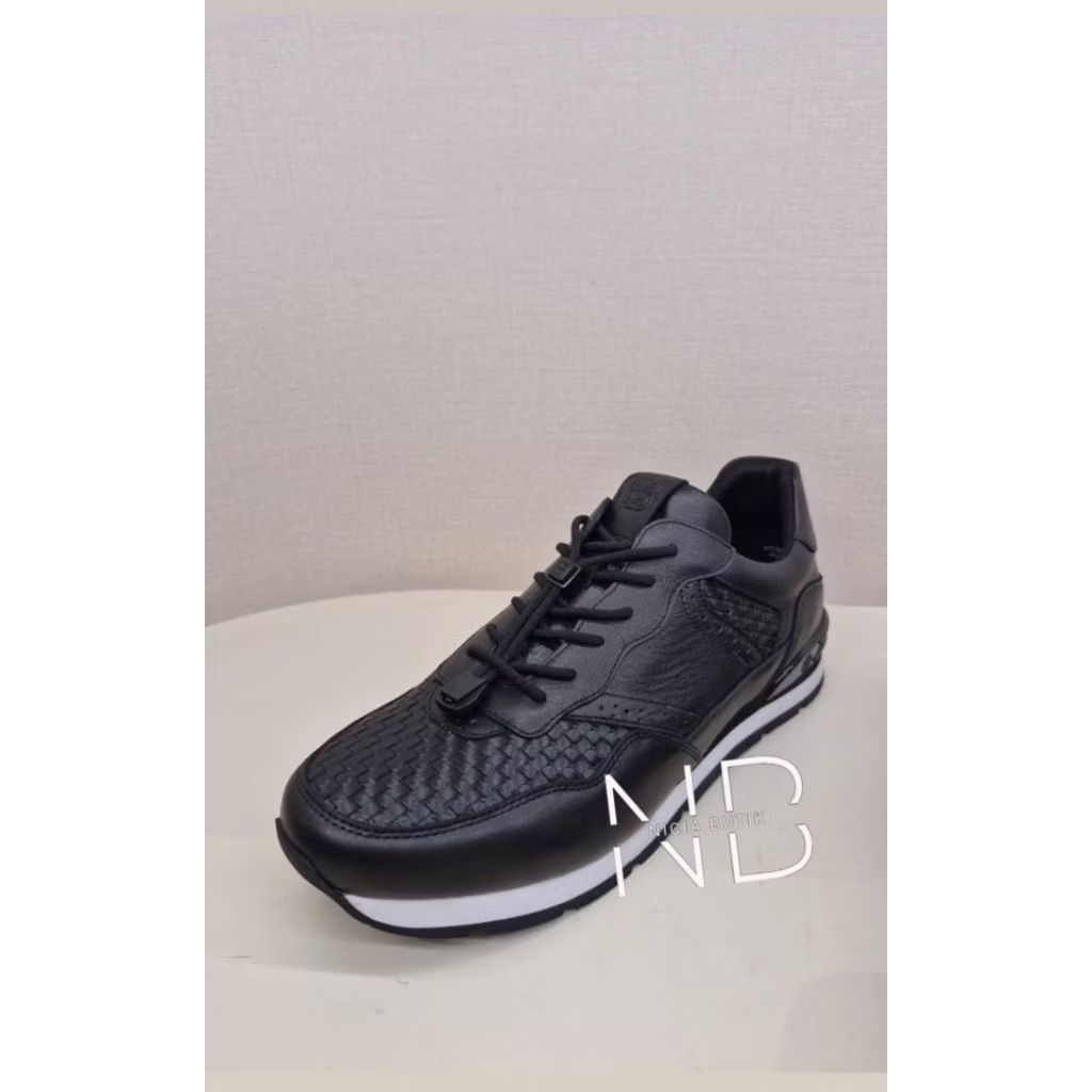 Sepatu everbest pria sale 50% kode 39