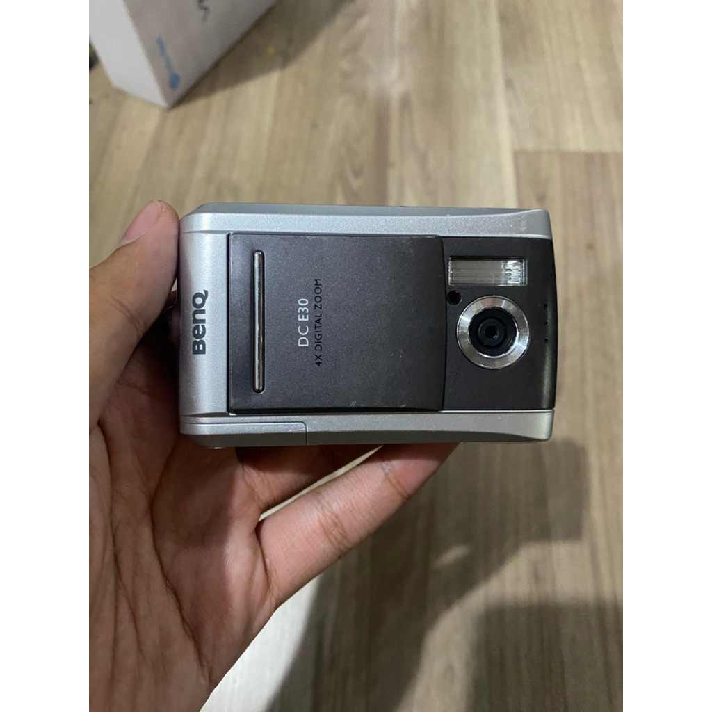 DIGICAM BENQ DC E30