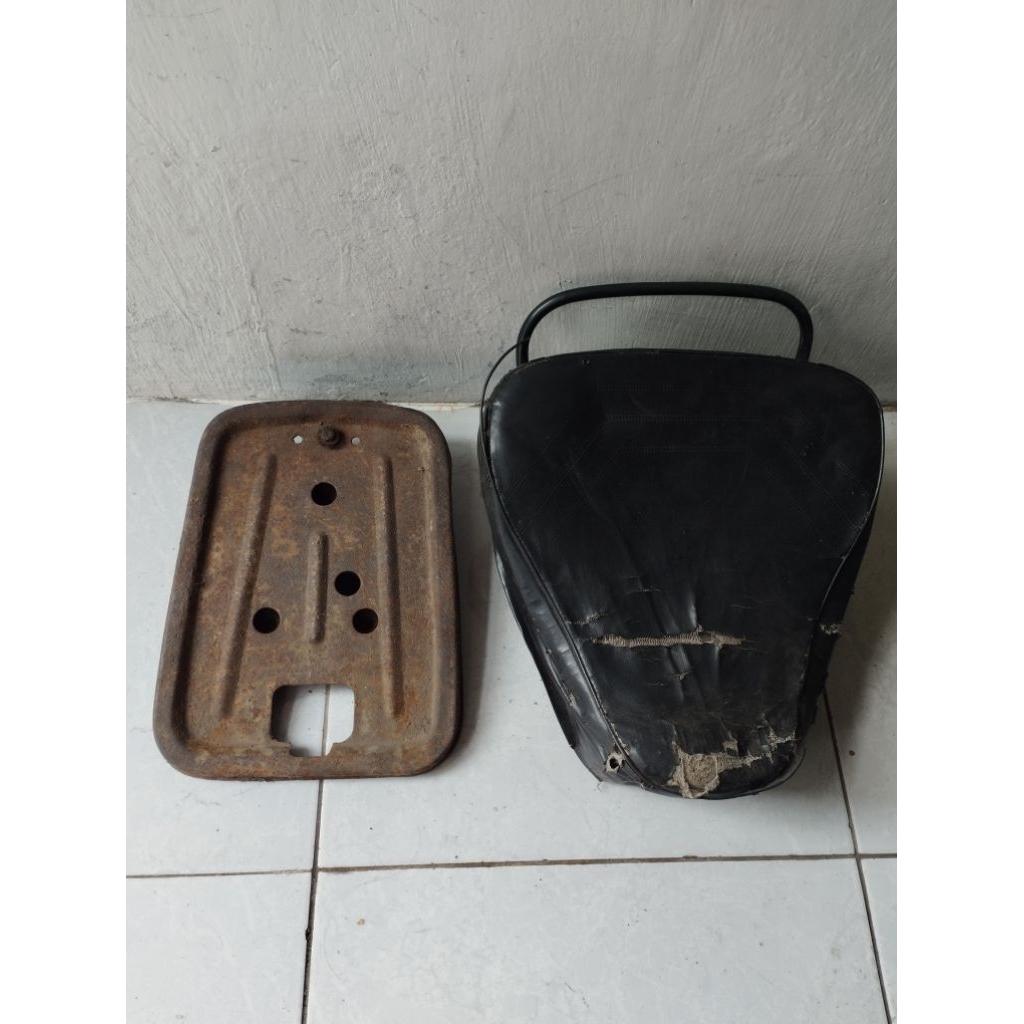 Jok Pisah Vespa Copotan