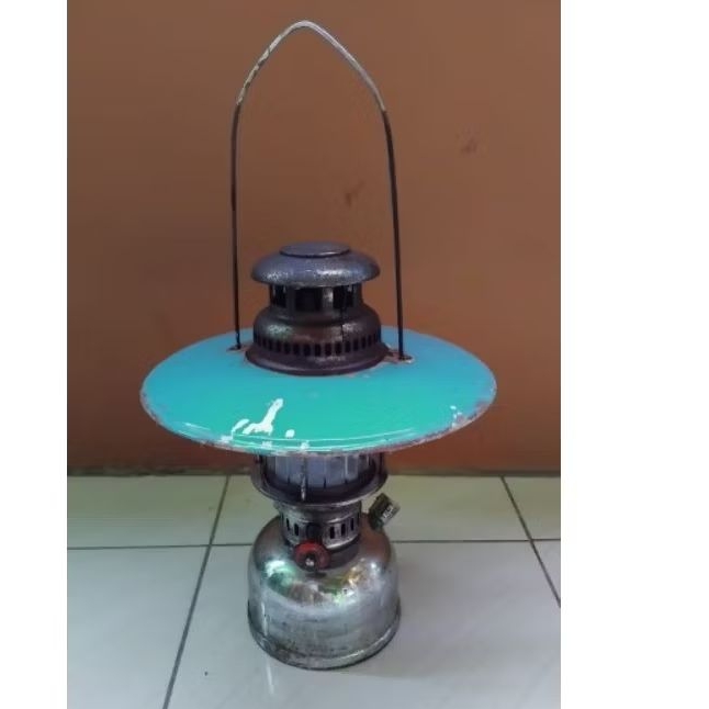 Lampu Petromak jadul