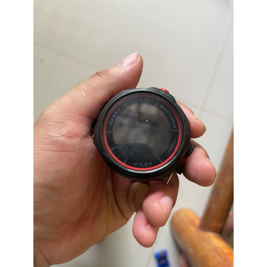 jam eiger bekas tanpa strap dan baterai habis murah