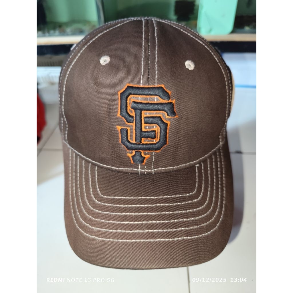 caps mlb sf