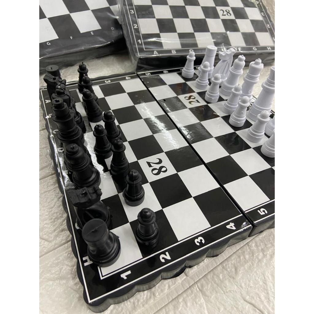 Catur Plastik Lipat Murah Ukuran Besar & Kecil – Set Papan Catur + Bidak Lengkap Ringan Portabel