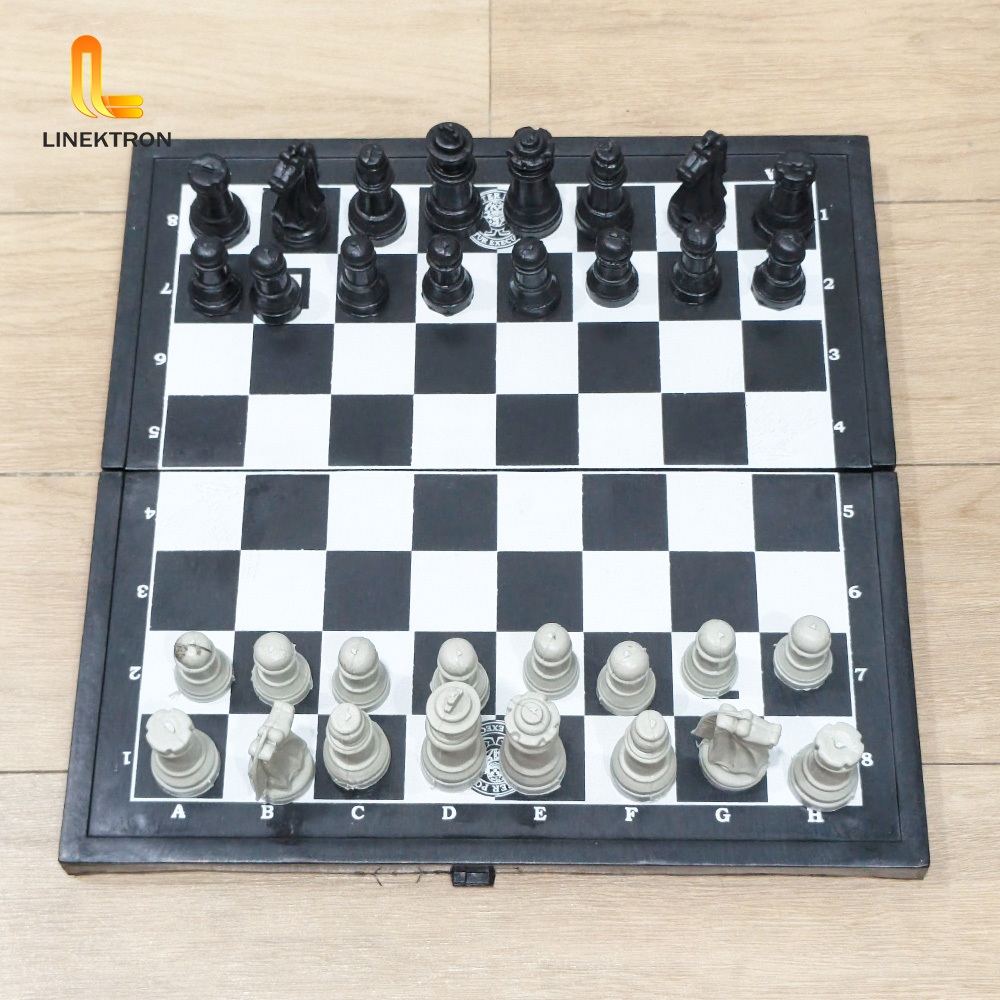 PAPAN CATUR PLASTIK UKURAN L / MAINAN ANAK PAPAN CATUR / CHESS BOARD GAME / CATUR PAPAN PLASTIK / MA