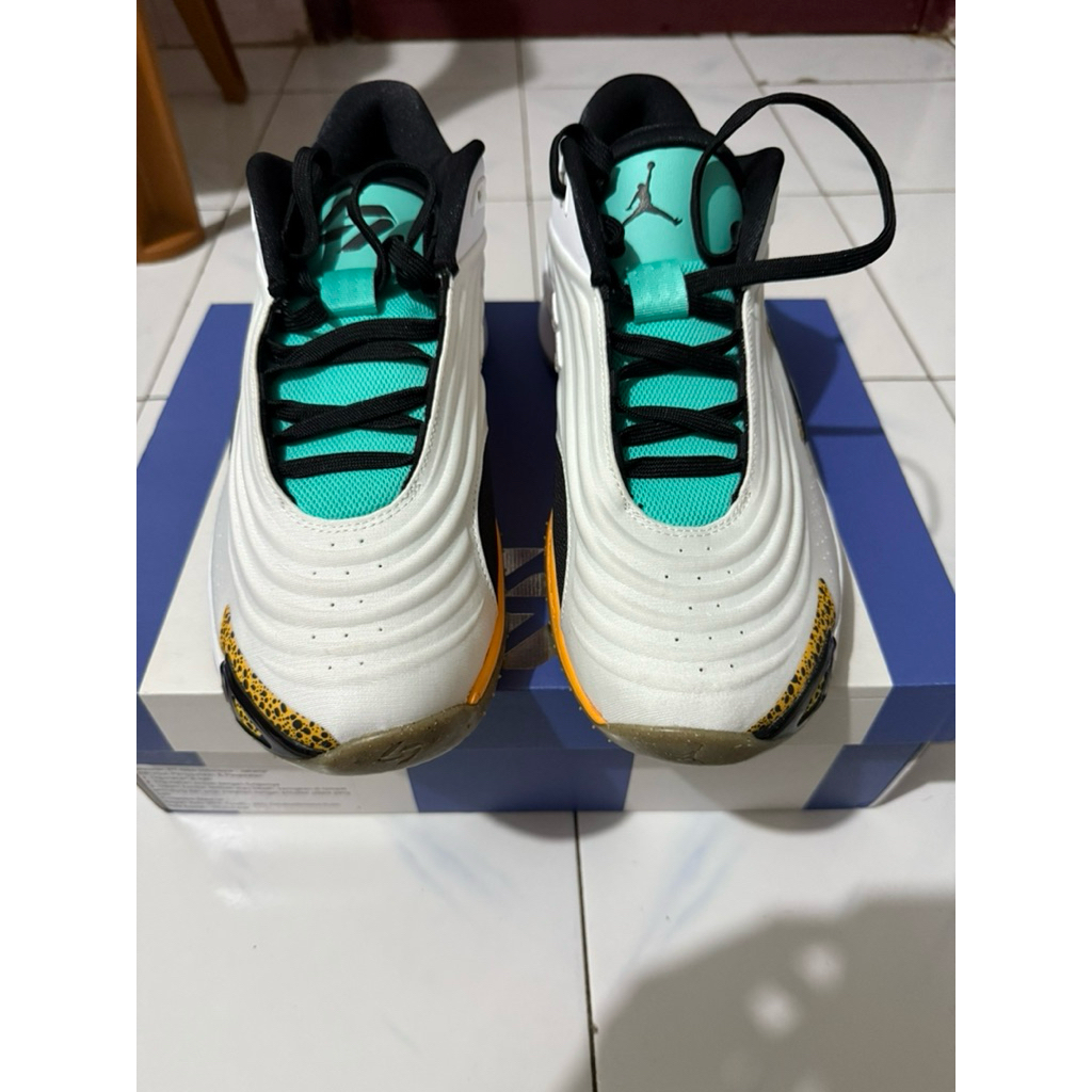 NIKE JORDAN LUKA 3 SIZE 45