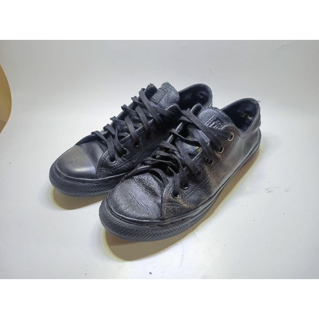 sepatu conpes kulit second size 39 full black