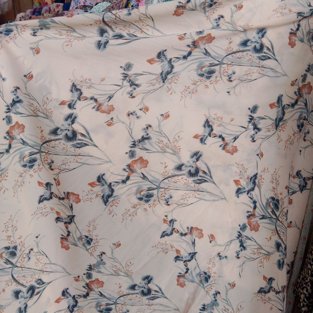 Kain Ceruty Babydoll Motif Bunga Salju Kecil Dusty Pink | Sifon Meteran Premium Gamis Jilbab Kyt