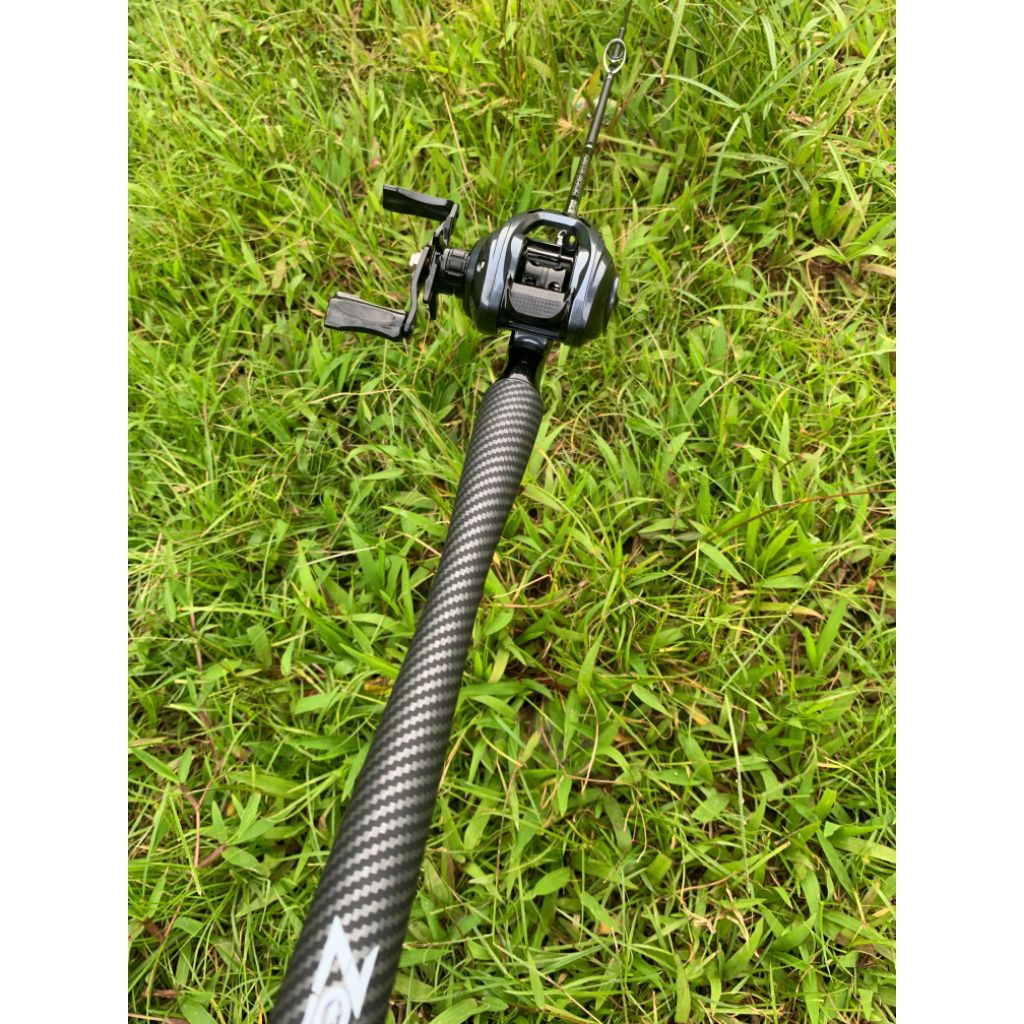 Satu set pancing baitcasting joran Zorro betik dan reel Zorro haiwei