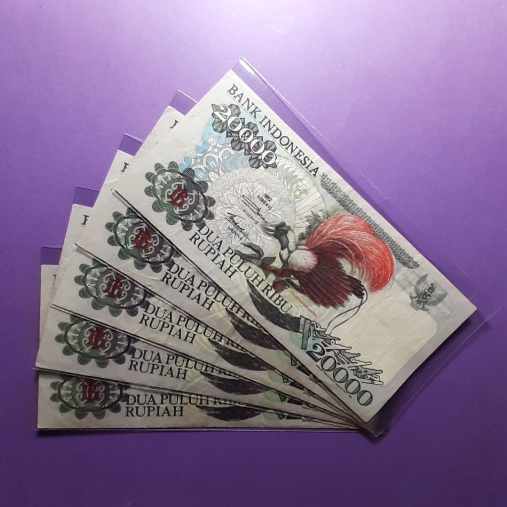 Uang kuno 20000 rupiah cendrawasih