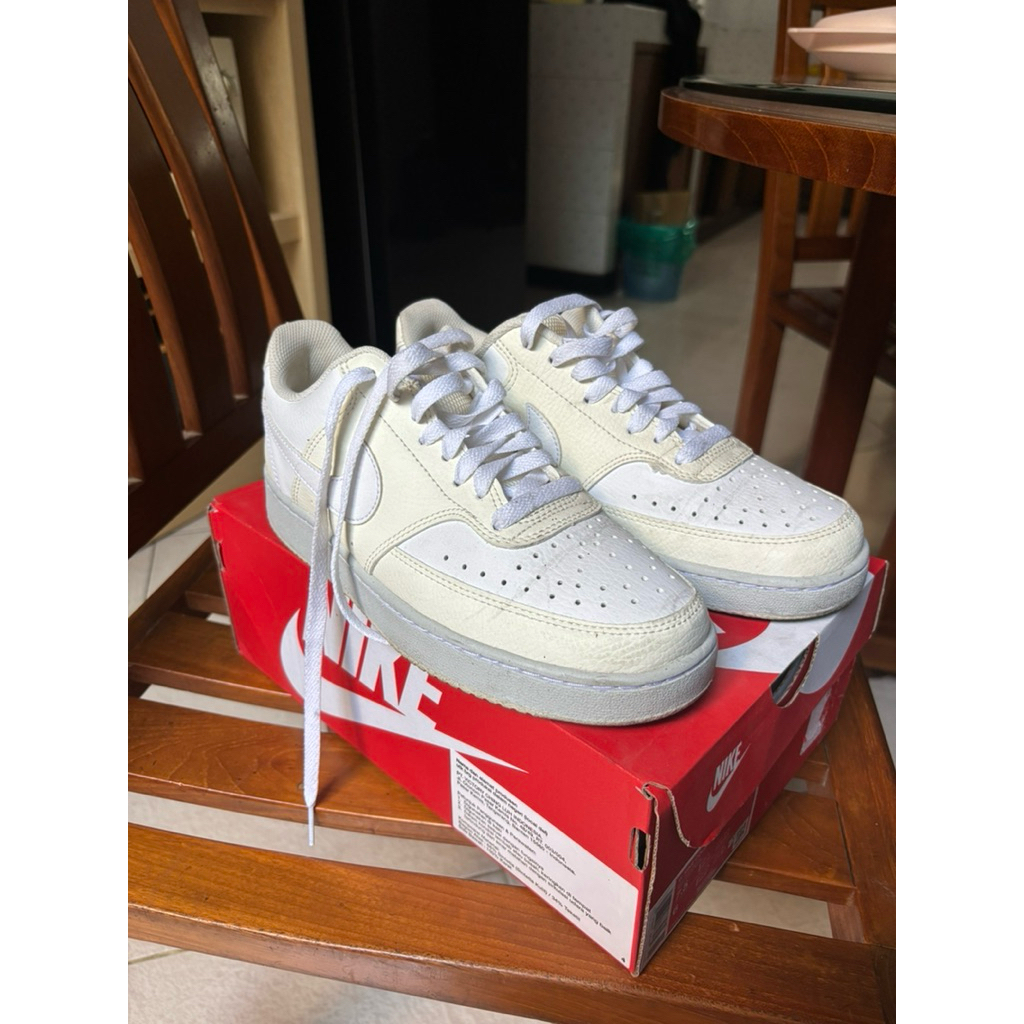 NETT PRELOVED Nike Women Sportswear Court Vision Low