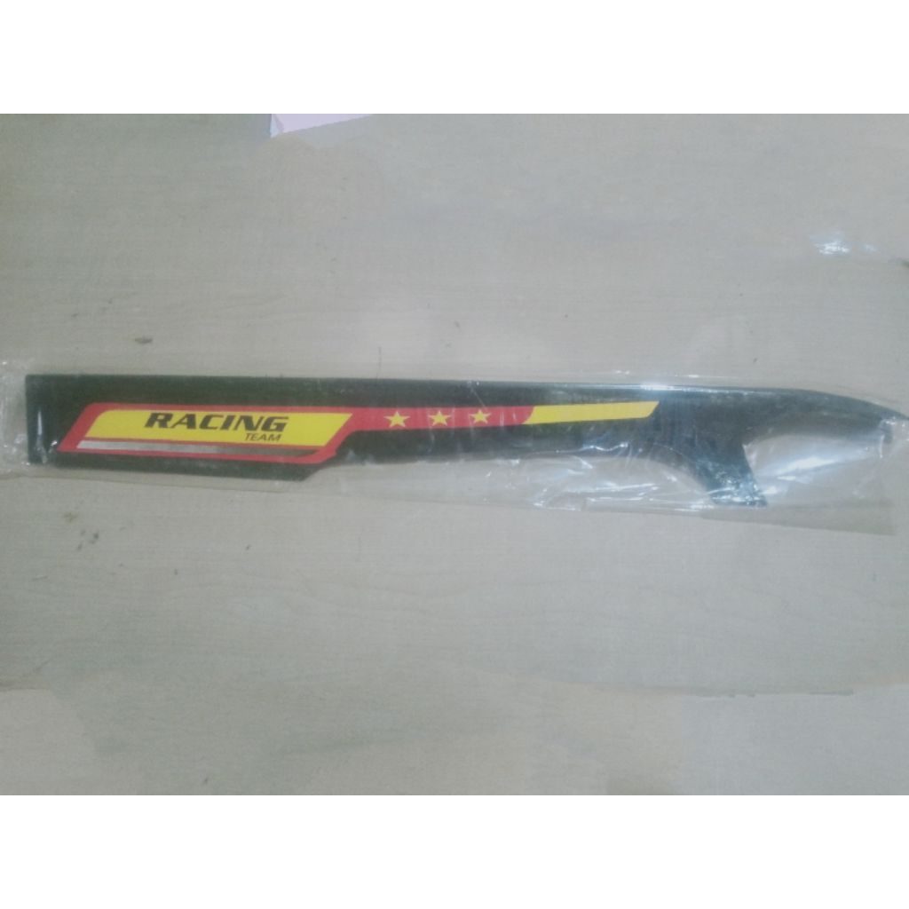 TUTUP KATENGKAS RANTAI C70 C700 PRIMA STAR IMPORT