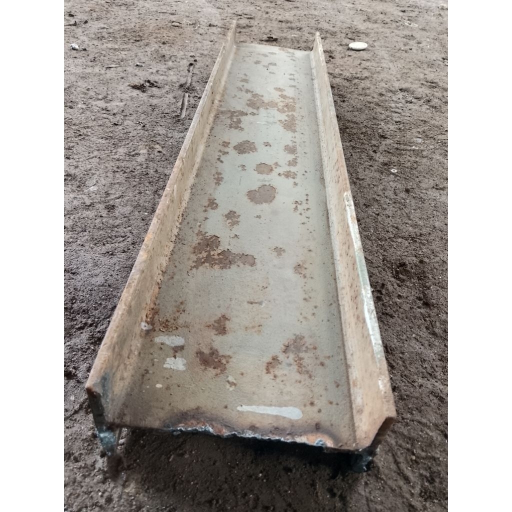 besi WF 200 panjang 95cm