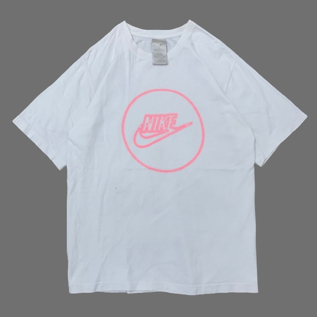 Nike Club Vintage 20’s T-shirt / Kaos