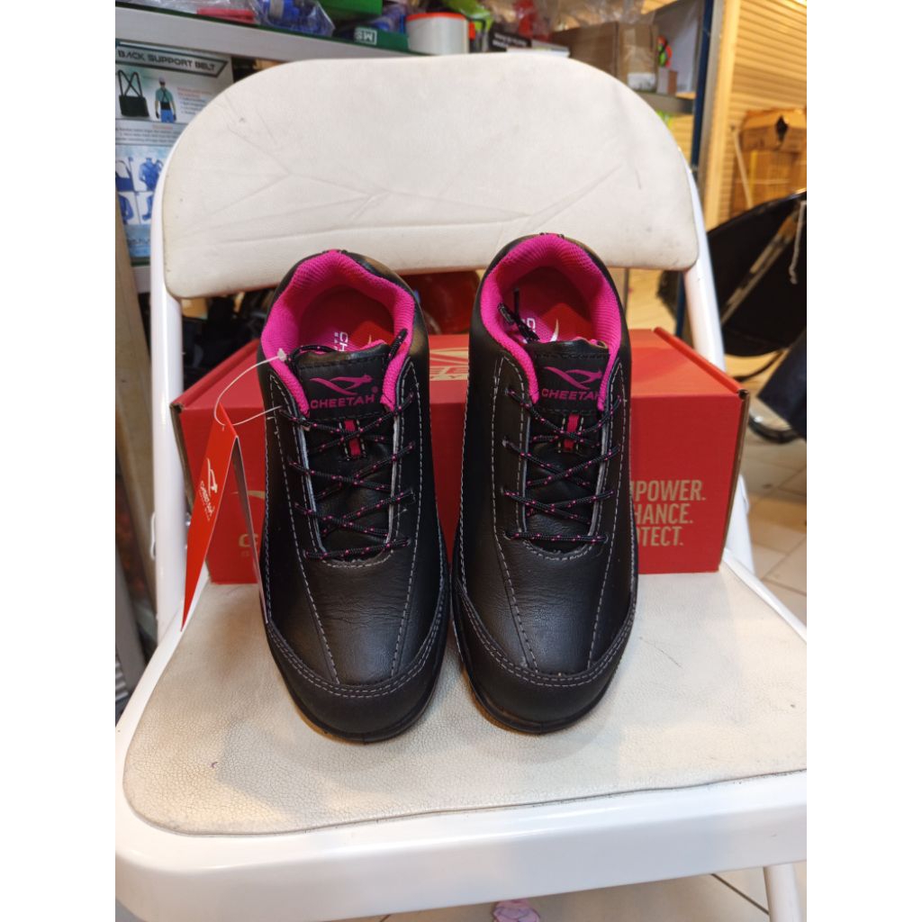 SEPATU SAFETY CHEETAH 4007/ SEPATU SAFETY WANITA