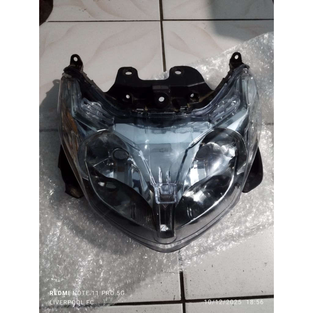 REFLEKTOR DAN COVER BODY XEON XEON KARBU SET .MINUS