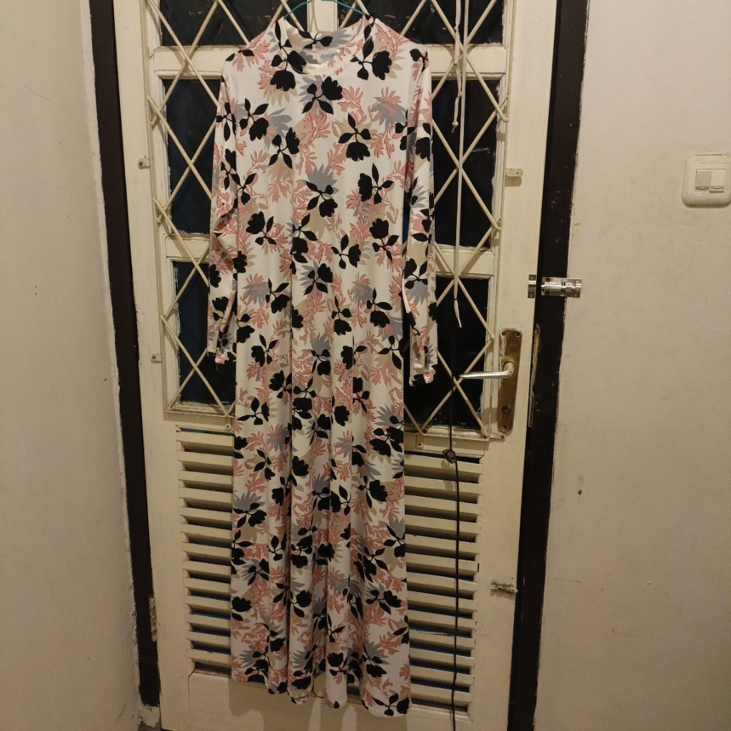 PL Dress Gamis Wanita Second Bekas Murah