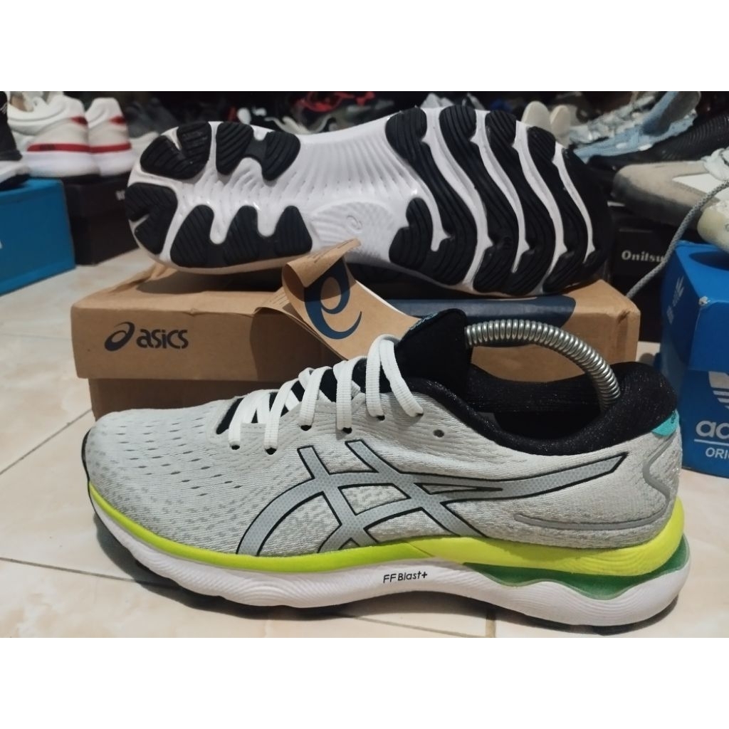 sepatu voli asics gel nimbus 24 high quality size 41