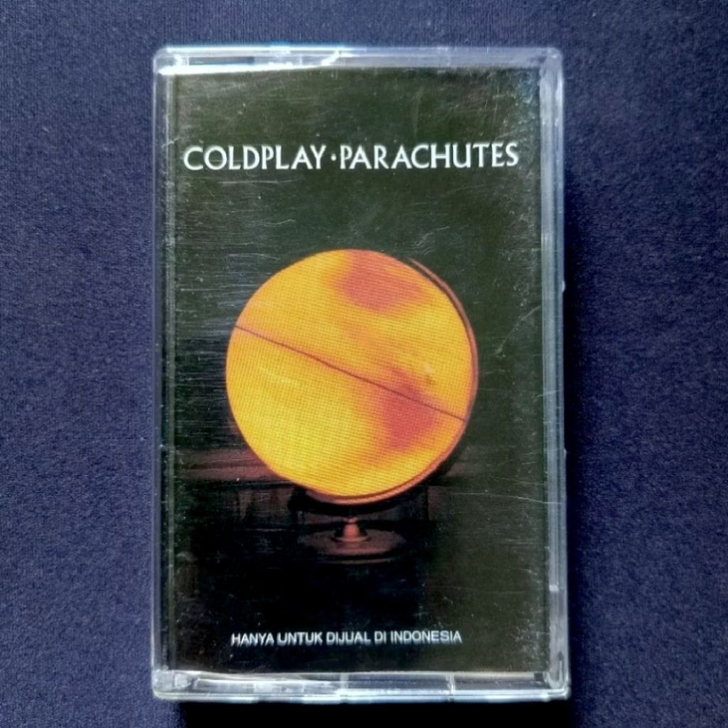 Kaset Coldplay - Parachutes