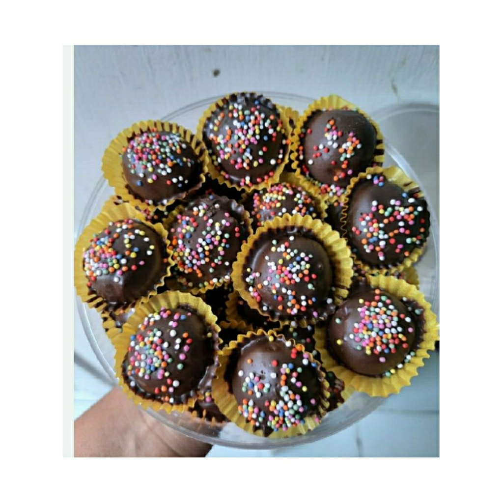 Kue kering coklat/bola-bola coklat/kue kering murah/kue kering enak/kue kering homade/kue kering leb