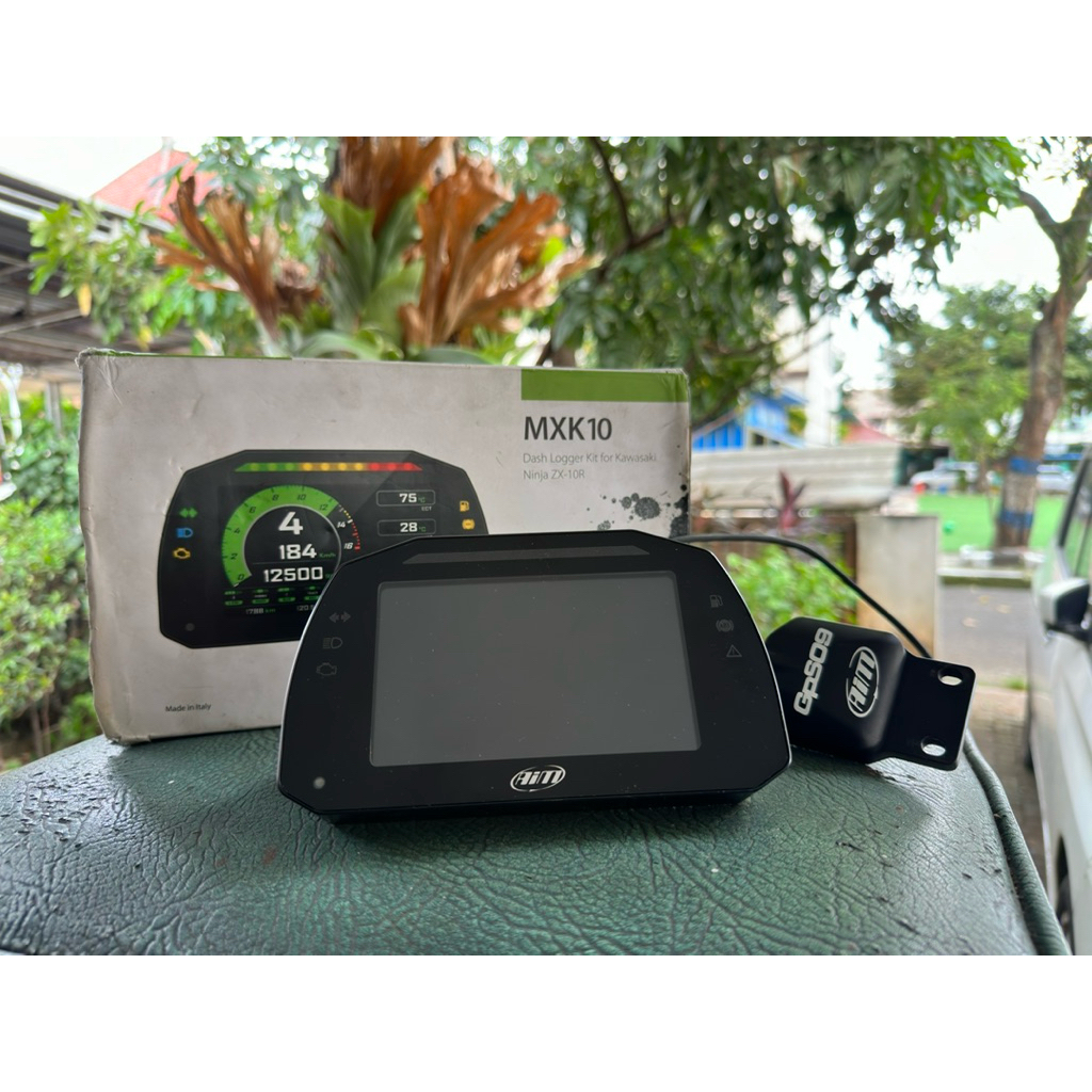 speedometer aim TFT dan single seat zx10R