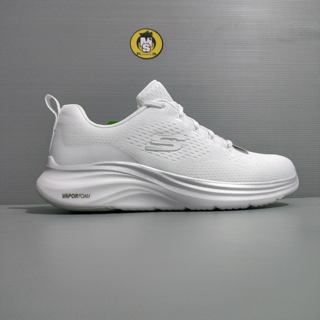 SALE AMBYAR SKECHERS VAPOR FOAM WOMEN / SEPATU PUTIH WANITA.