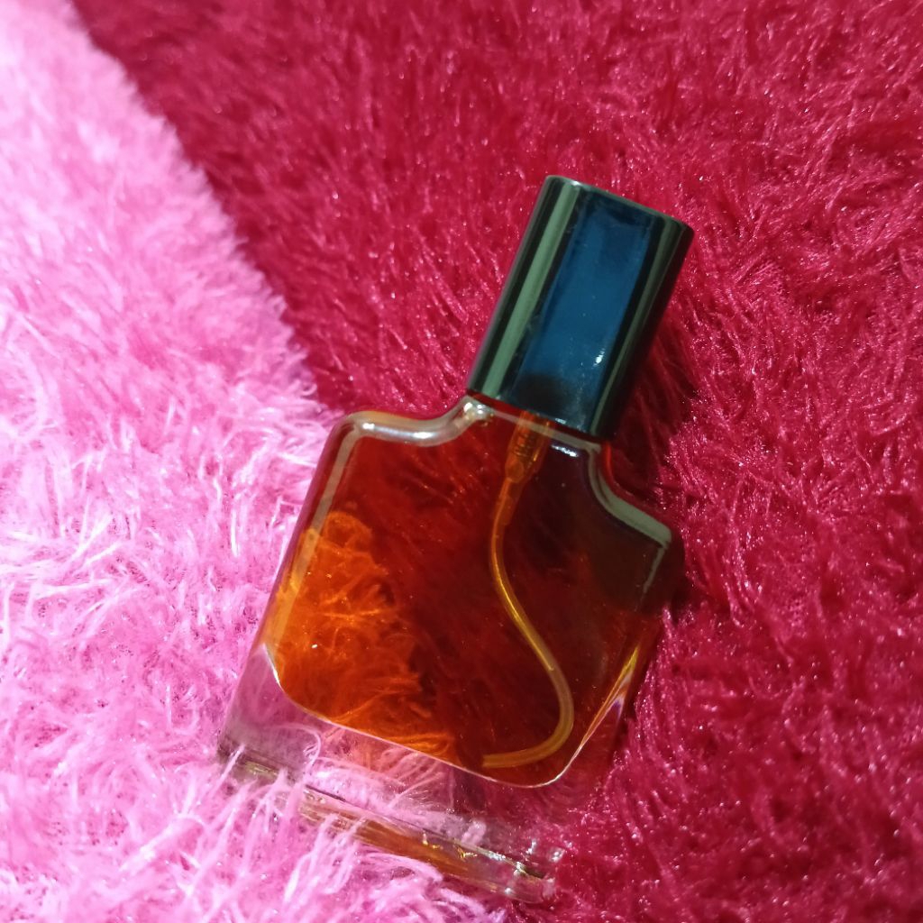 Surrati BUKIYYAH AL OUD ORIGINAL parfum arabian tahan lama 20ml