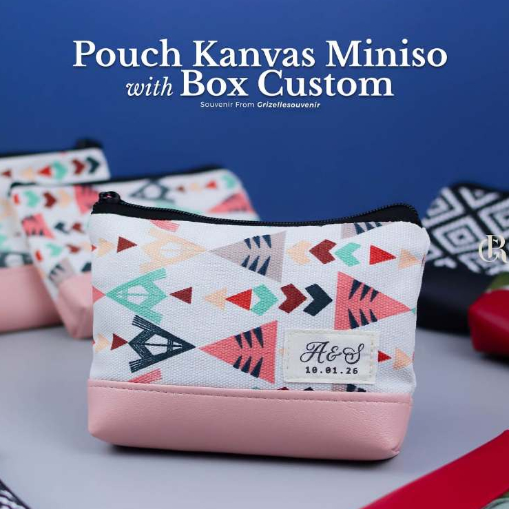 Souvenir Pouch Kanvas Miniso x Canvas & Label Nama Pouch Free Box Custom Putih Kemas Dompet Lucu Sou