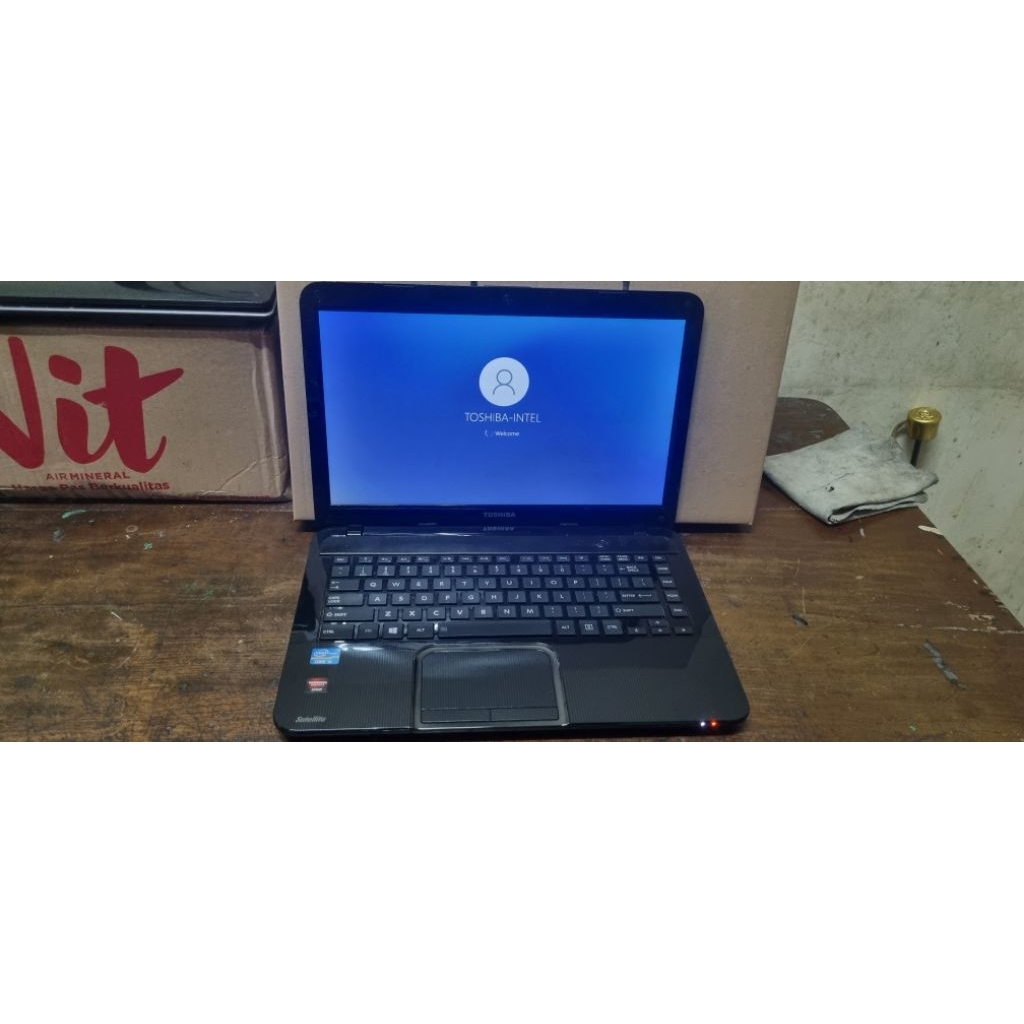 Laptop Toshiba L840 intel core i5 3230M ram 10gb ddr3 ssd 128gb Vga Radeon HD7650M 2gb dedicated coc
