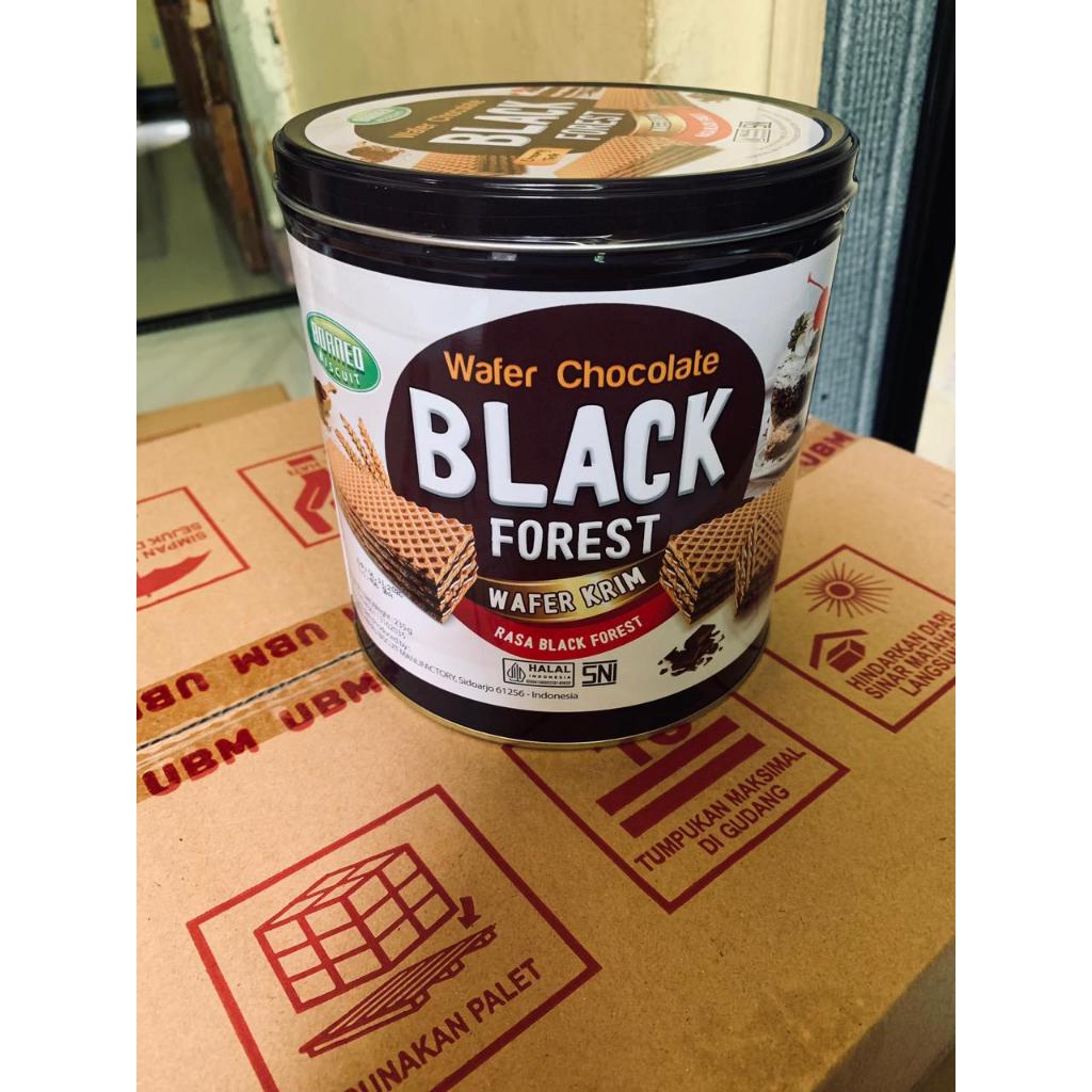 UBM Wafer Chocolate Black Forest Kaleng 280g/Roti Lebaran/Cemilan Lebaran/Kalengan Lebaran