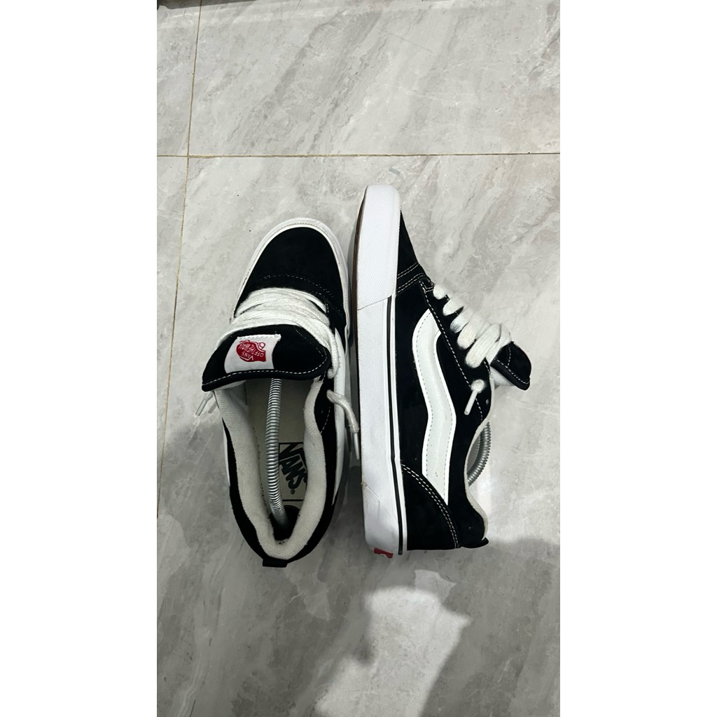 Vans knu second sz 41