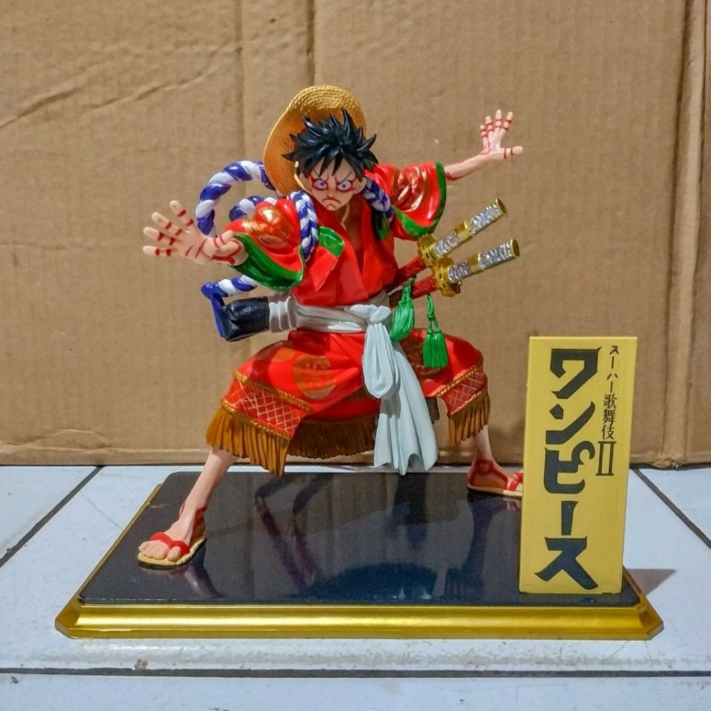 Figure POP Luffy Kabuki One Piece Recast