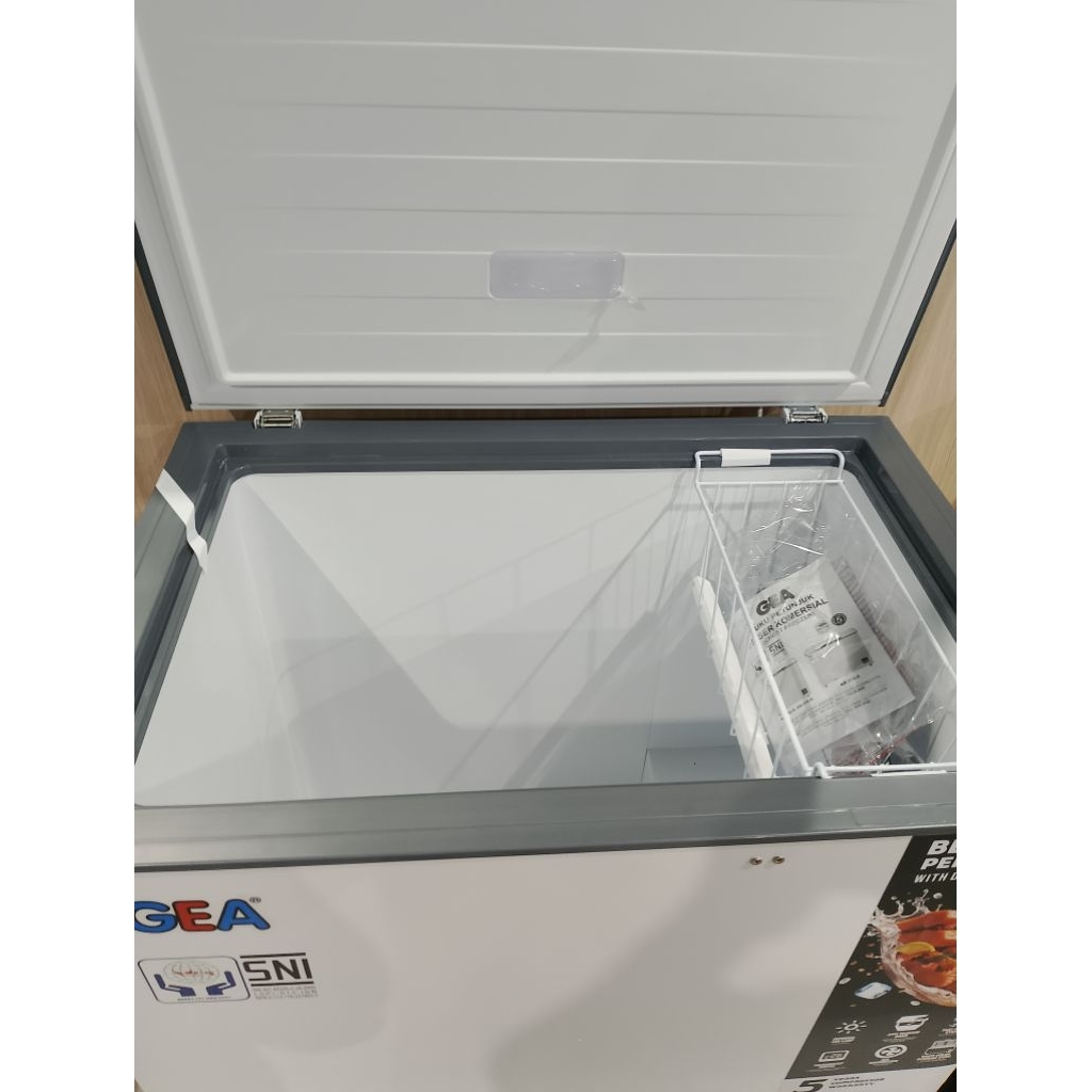 GEA Chest Freezer GEA AB-208R 200 Liter