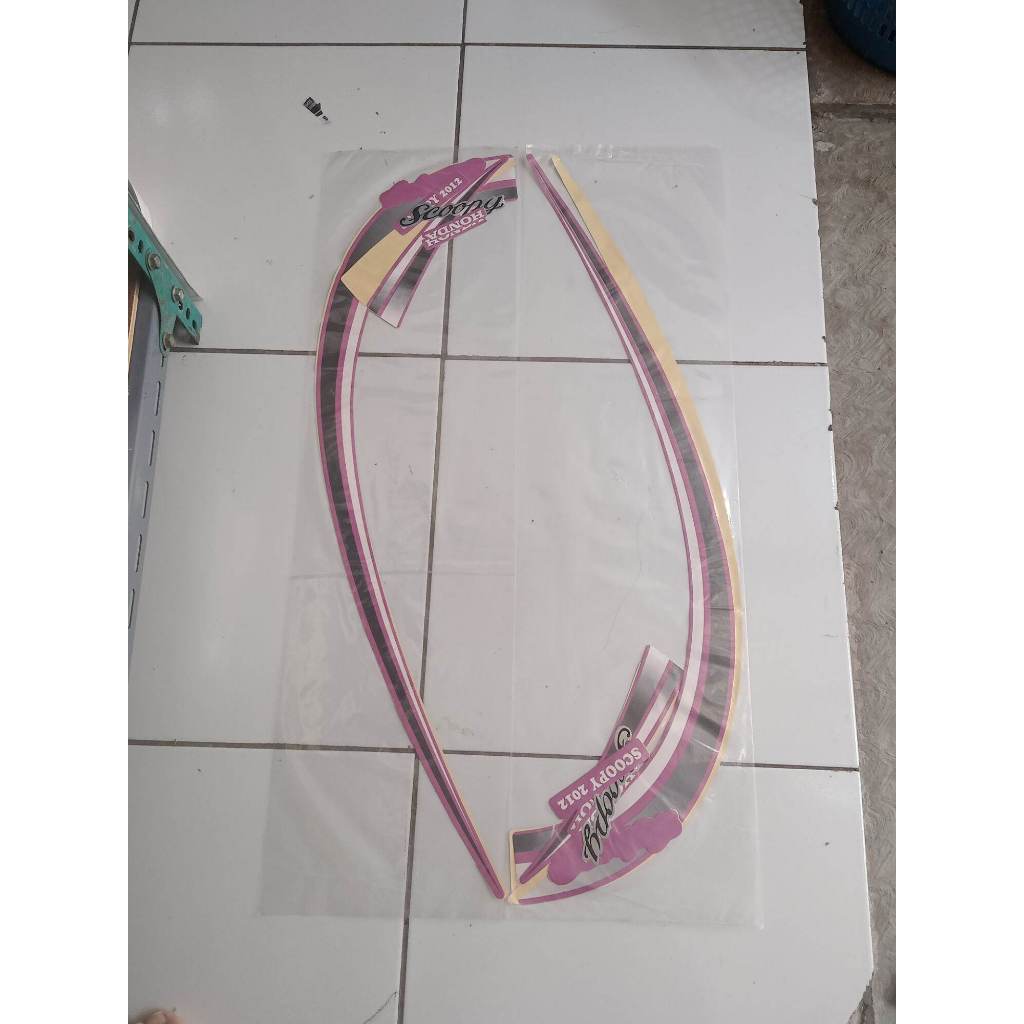 Striping Stiker Honda Scoopy Karbu Pink 2010 2011 2012 / Striping Variasi Scoopy Karbu Pink