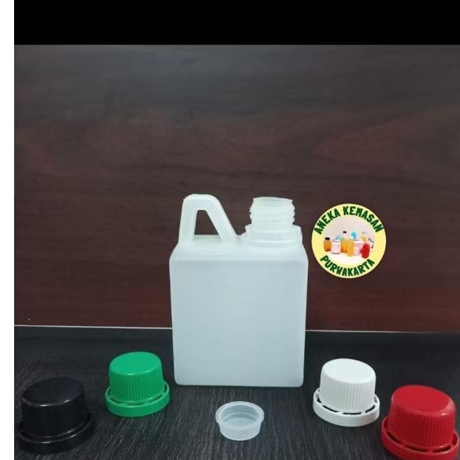 Jerigen 500 ml tutup segel / jerigen 500ml
